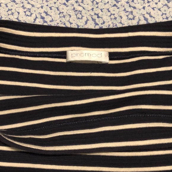 Promod White and Black Striped Body Con Skirt Size: S - Picture 3 of 3